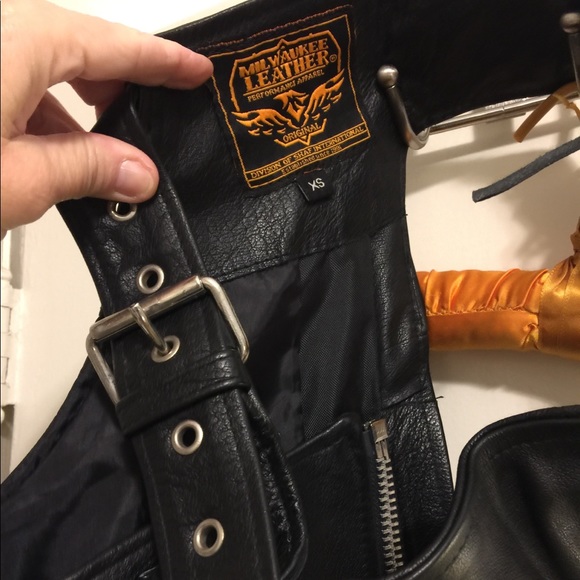 Leather Motorcycle Chaps - Picture 4 of 14